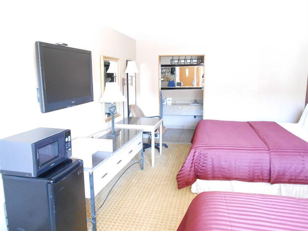 Travelodge Flagstaff - Nau Conference Center Bagian luar foto